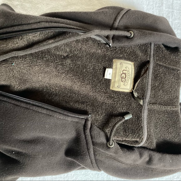 UGG Zip Up Hoodie, Brown, Size M. Excellent worn condition, like New!! - Picture 11 of 16